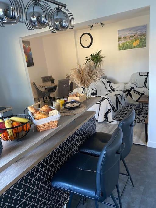 Spa Jardin Prive T3 Independant Dans Villa 莫里埃莱阿维尼翁 外观 照片